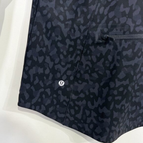 Lululemon Mist Over Windbreaker Formation Camo Deep Coal Multi - Picture 5 of 9